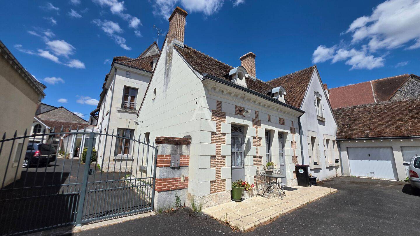 Appartement 4 pièces 100 m² · à Selles-sur-Cher · 100 m² · 145 000 €