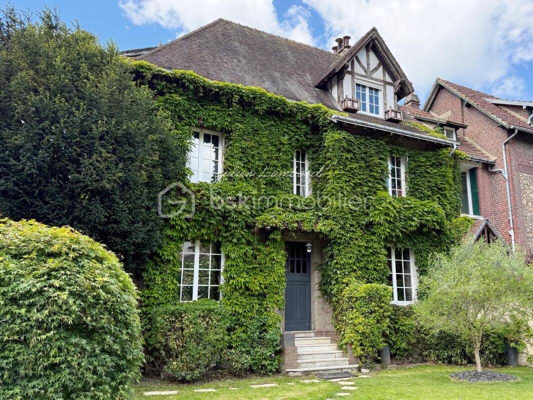 Maison 7 pièces 210 m² · à Rouen · 210 m² · 745 000 €