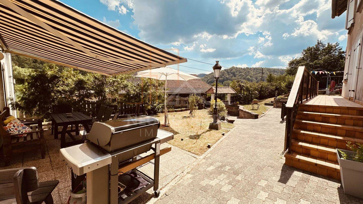 Maison 9 pièces · à Philippsbourg · 345 000 €
