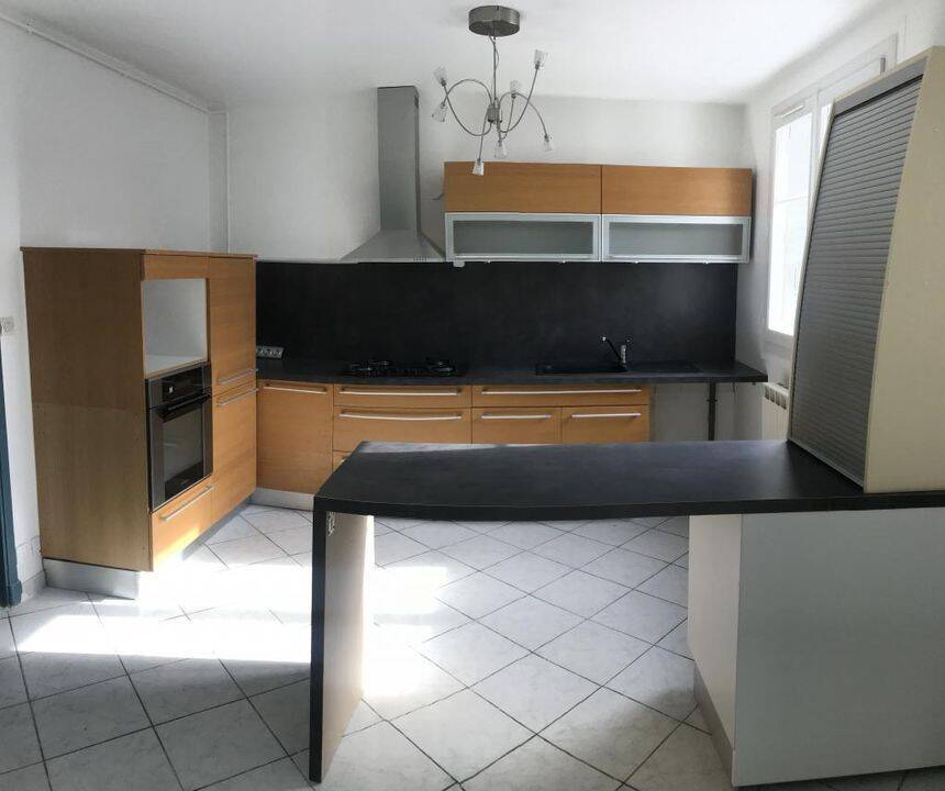 Appartement 3 pièces 54 m² · à Grenoble · 54 m² · 690 €/mois