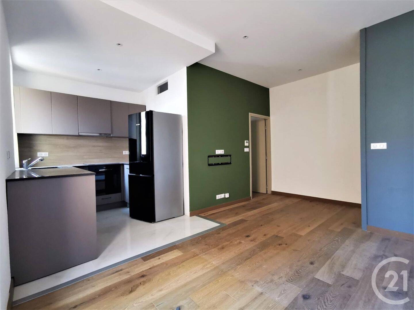 Appartement 3 pièces 55 m² · à Ajaccio · 55 m² · 940 €