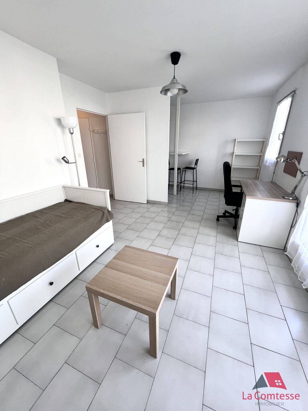 Appartement 1 pièce 27 m² · à Marseille 5ème Arrondissement · 27 m² · 650 €/mois