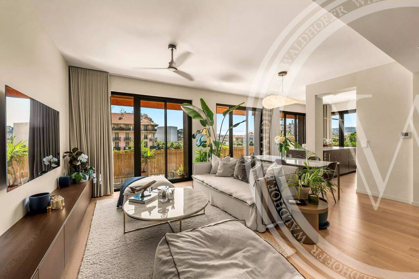 Appartement 4 pièces 95 m² · à Nice · 95 m² · 3 900 €