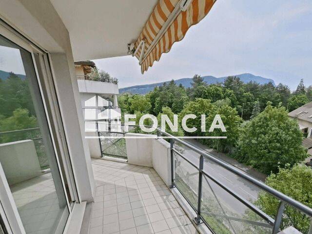 Appartement 2 pièces 47 m² · à Ambilly · 47,4 m² · 860 €