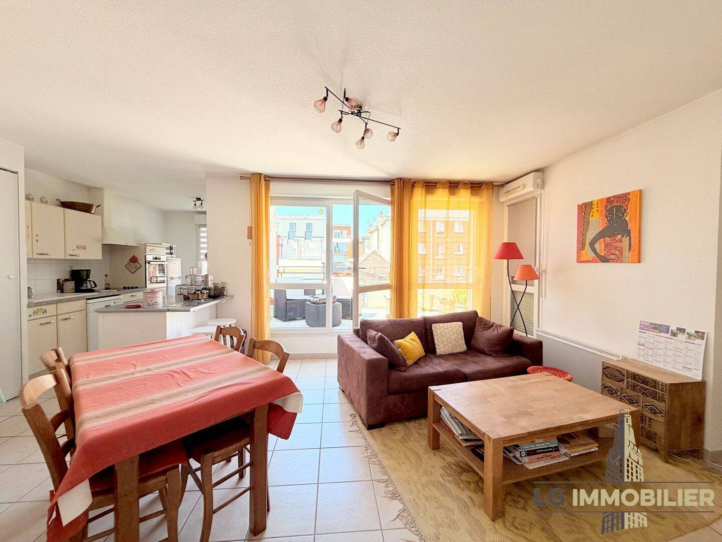 Appartement 3 pièces 64 m² · à Amiens · 63,5 m² · 915 €