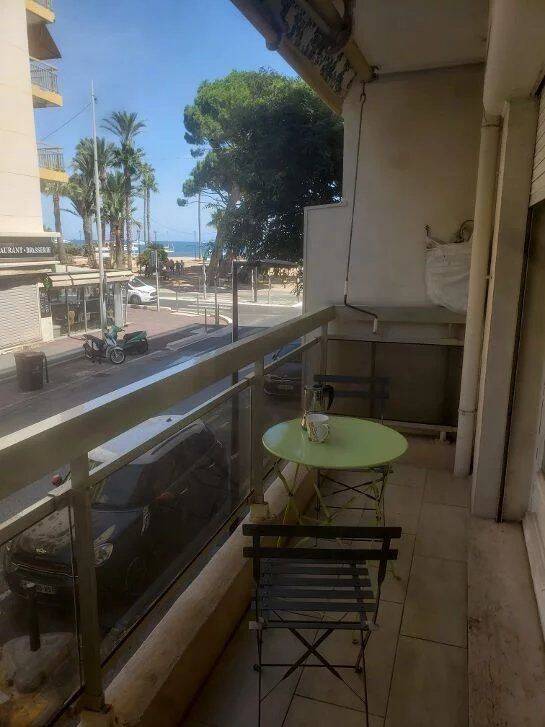 Appartement 3 pièces 70 m² · à Antibes · 70 m² · 1 350 €