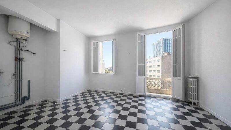 Appartement 1 pièce 28 m² · à Toulon · 28 m² · 80 000 €