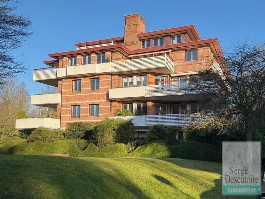 Appartement à vendre 798 000 € 4 pièces 2 chambres 128 m² Étage 2/4 Croisé Laroche-Rouges Barres Marcq-en-Barœul 59700