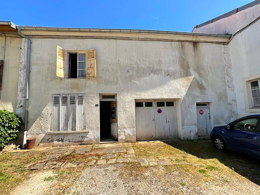 Maison 2 pièces 82 m² · à Passavant-la-Rochère · 82 m² · 34 000 €