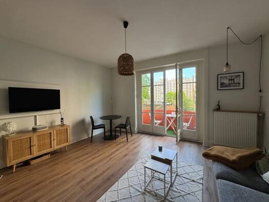 Appartement à louer 1 190 € 3 pièces 2 chambres 69,4 m² 2ème étage Flammarion Lyon 4ème arrondissement 69004