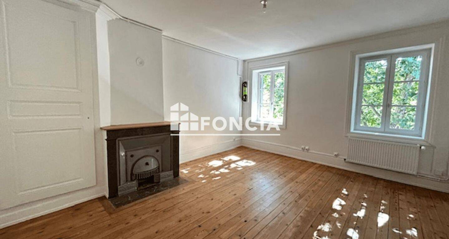 Appartement 2 pièces 60 m² · à Couzon-au-Mont-d'Or · 60,4 m² · 790 €