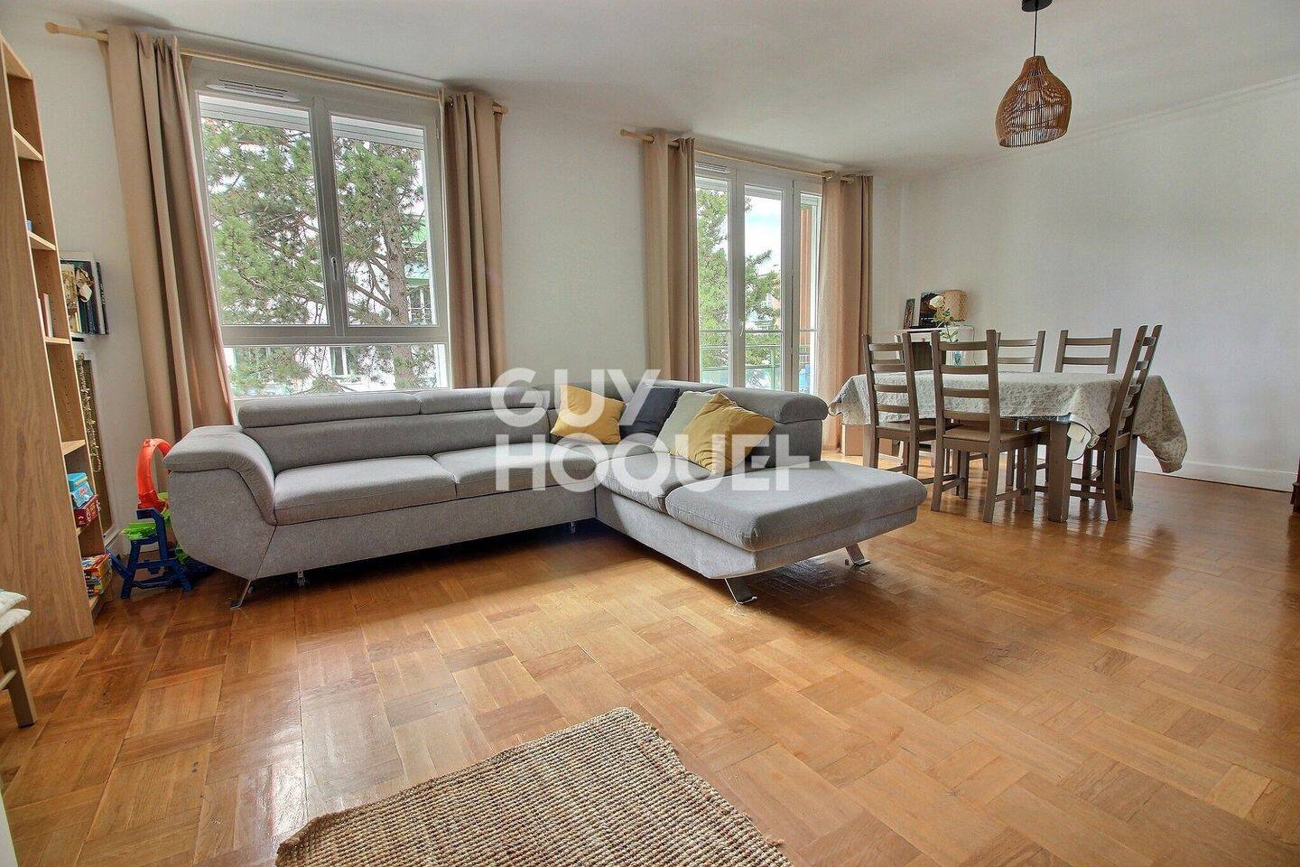 Appartement 4 pièces 76 m² · à Rueil-Malmaison · 76 m² · 1 577 €/mois