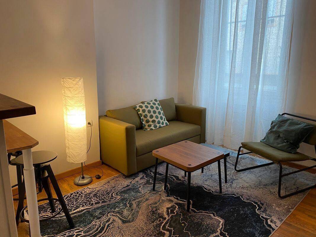 Appartement 2 pièces 25 m² · à Marseille 6ème Arrondissement · 25 m² · 600 €