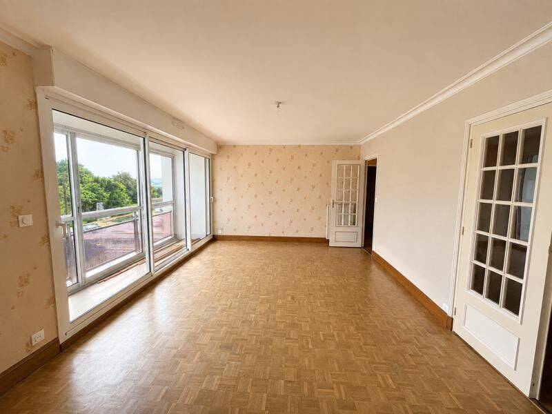 Appartement 5 pièces 109 m² · à Brest · 109 m² · 990 €