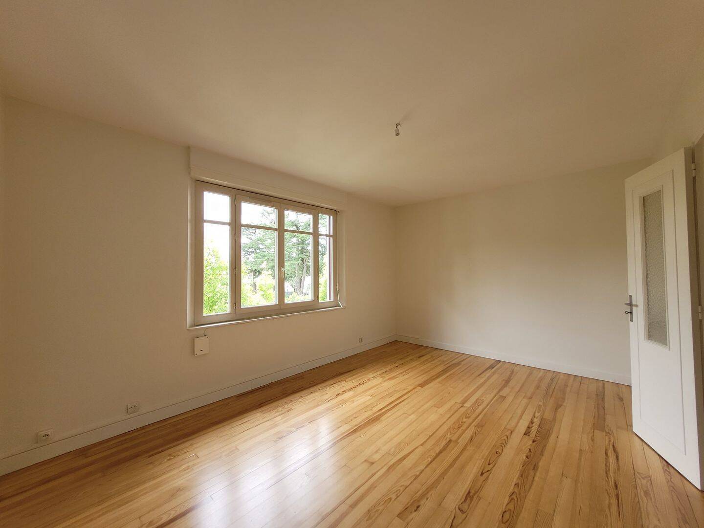Appartement 4 pièces 83 m² · à Pau · 83 m² · 850 €/mois