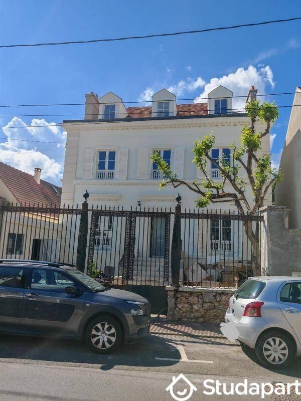 1 pièce 17 m² · à Mennecy · 17 m² · 650 €