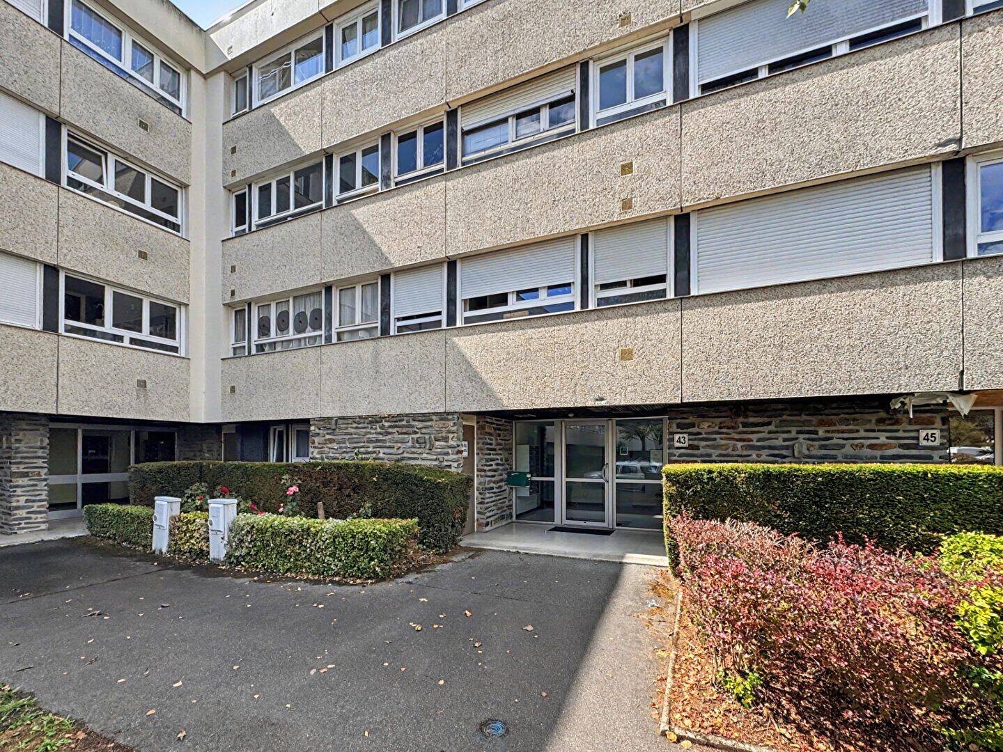 Appartement 1 pièce 14 m² · à Saint-Herblain · 13,6 m² · 44 690 €
