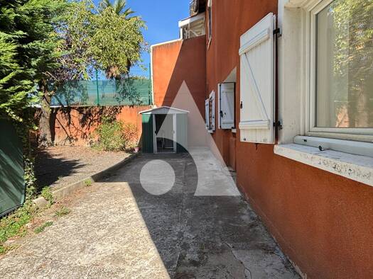 Appartement à vendre 180 000 € 3 pièces 2 chambres 53,9 m² RDC centre Ville-La Chartonnière-La Barre Villefranche-sur-Saône 69400