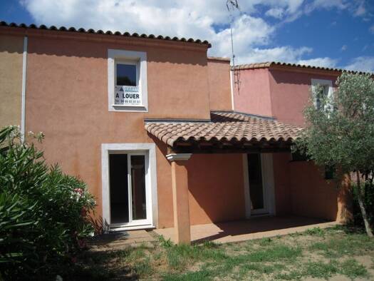 Maison à louer 850 € 4 pièces 3 chambres 90,4 m² 60 m² de terrain Lézan 30350