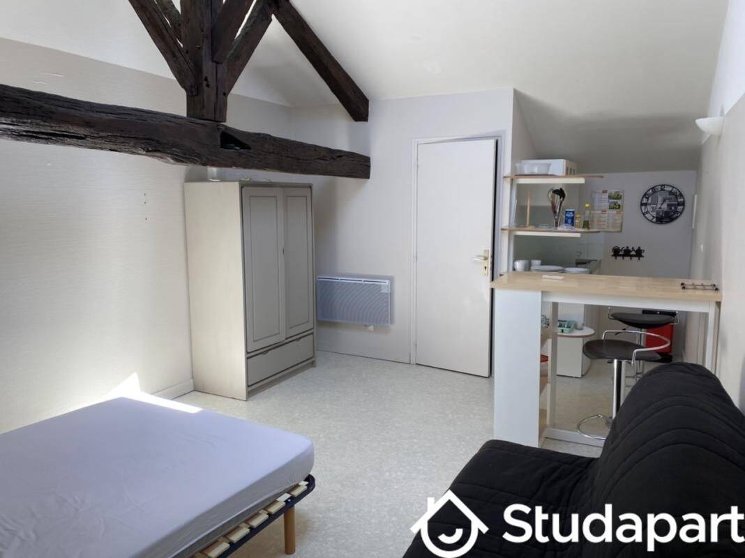 Maison 1 pièce 21 m² · à Saint-Vivien · 21 m² · 525 €/mois