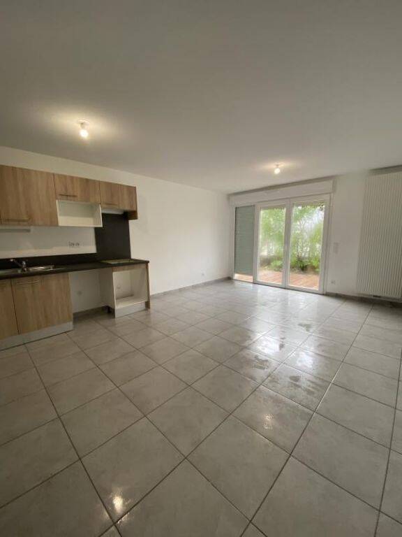 Appartement 1 pièce 69 m² · à Le Taillan-Médoc · 69,4 m² · 912 €/mois