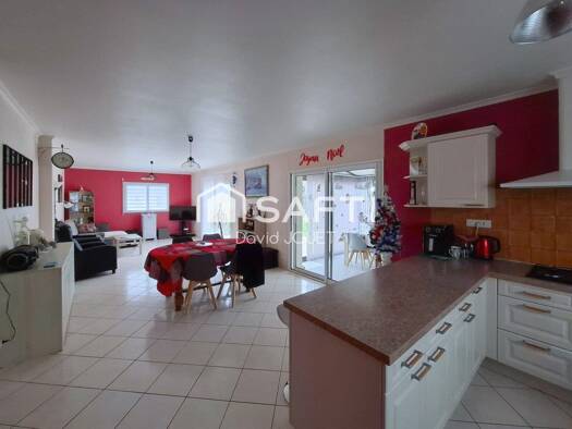 Maison de plain-pied à vendre 218 760 € 4 pièces 2 chambres 86 m² 1 081 m² de terrain Bréhan 56580