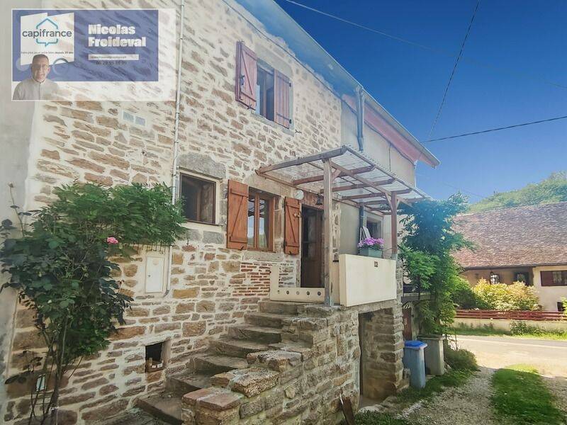 Maison 3 pièces 75 m² · à Gizia · 75 m² · 102 000 €