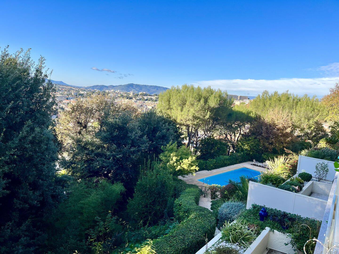 Appartement 3 pièces 80 m² · à Le Cannet · 80 m² · 735 000 €