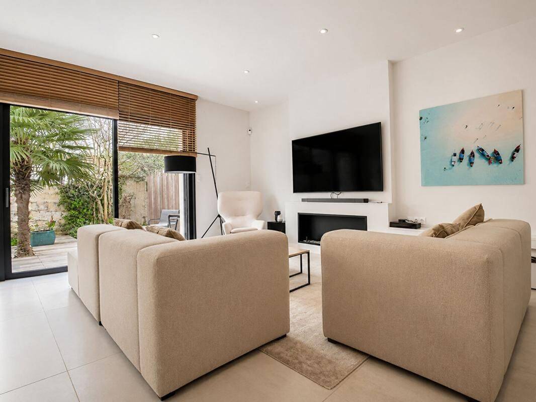 Maison 6 pièces 170 m² · à Bordeaux · 170 m² · 920 000 €