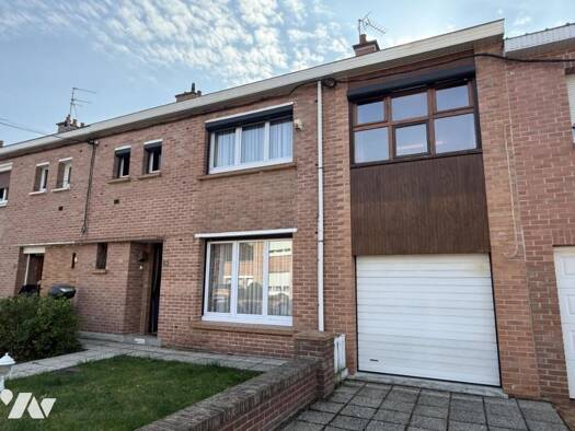 Maison à vendre 179 000 € 4 pièces 3 chambres 250 m² de terrain Cuincy 59553