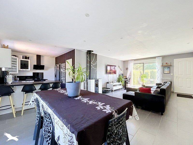 Maison 6 pièces 101 m² · à Hourtin · 101 m² · 304 000 €