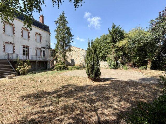 Maison 8 pièces 141 m² · à Talmont-Saint-Hilaire · 141 m² · 262 500 €