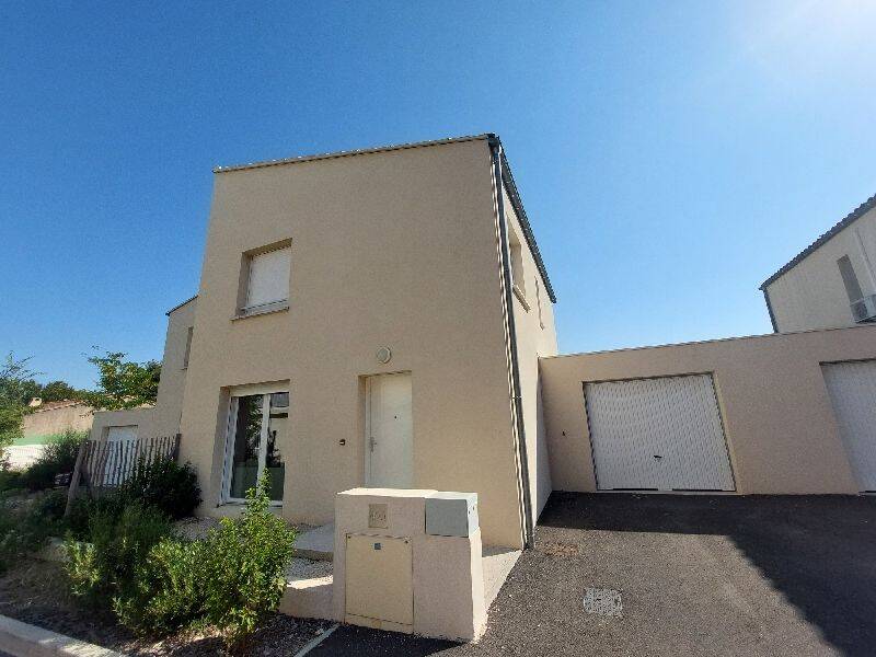 Maison 5 pièces 96 m² · à Cheval-Blanc · 96 m² · 1 200 €/mois