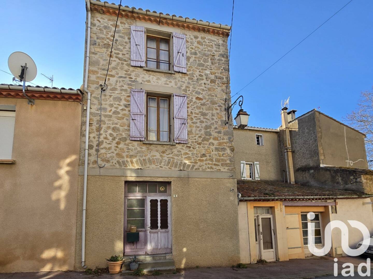 Maison 4 pièces 101 m² · à Saint-Jean-de-Barrou · 101 m² · 65 000 €