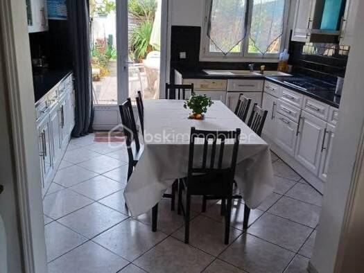 Maison de ville à vendre 329 500 € 7 pièces 4 chambres 136 m² Perrin Sevran 93270