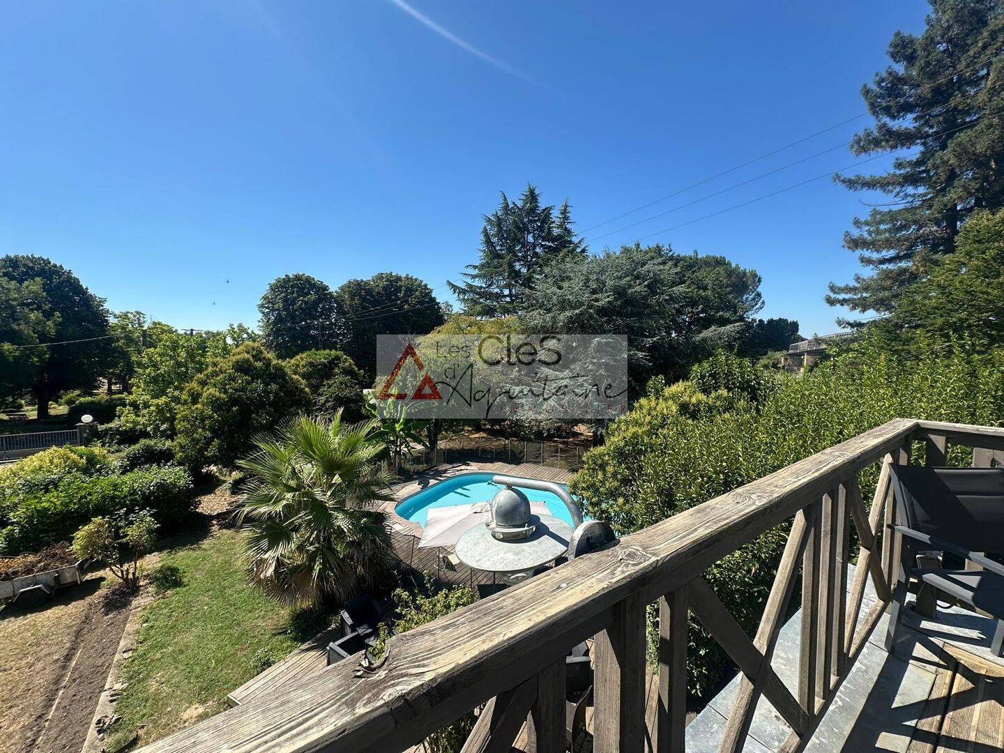 Maison 8 pièces 368 m² · à Cadillac-sur-Garonne · 367,6 m² · 676 000 €