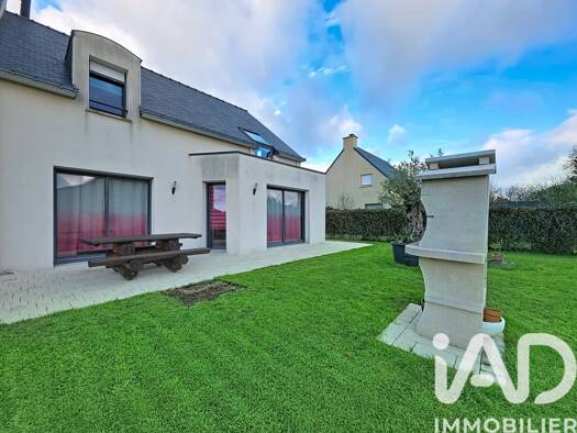 Maison à vendre 468 000 € 6 pièces 3 chambres 124 m² 488 m² de terrain Plouhinec 56680