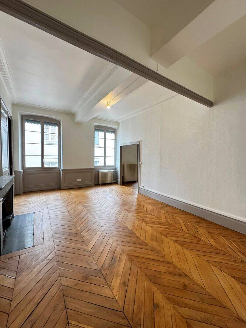 Appartement 5 pièces 150 m² · à Lyon 2ème Arrondissement · 150,3 m² · 1 748 €/mois