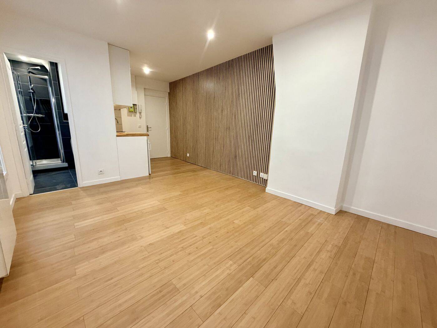 Appartement 1 pièce 22 m² · à Paris 7ème Arrondissement · 22 m² · 990 €