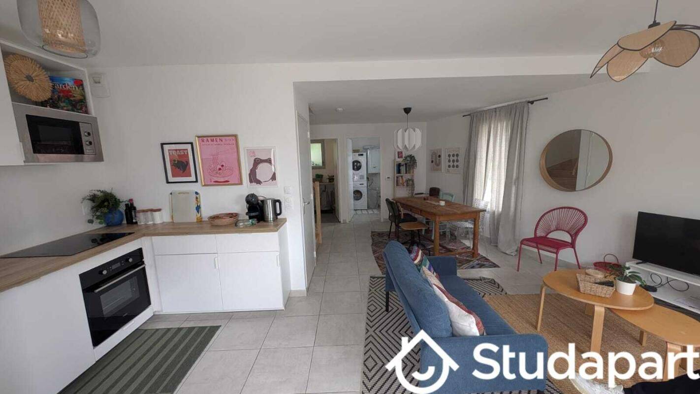 1 pièce 9 m² · à Angers · 9 m² · 640 €