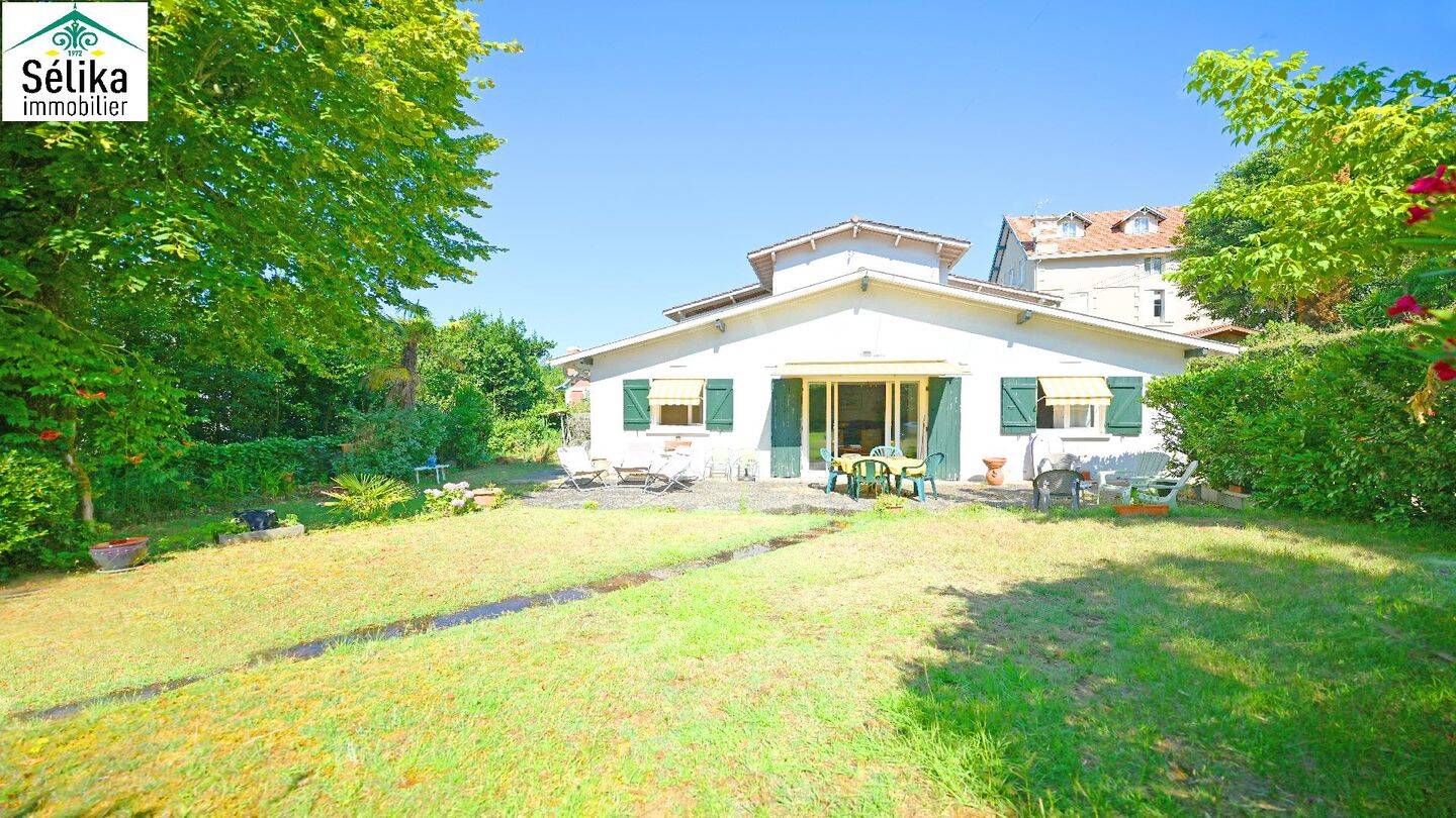 Maison 10 pièces 179 m² · à Arcachon · 179,4 m² · 1 312 500 €