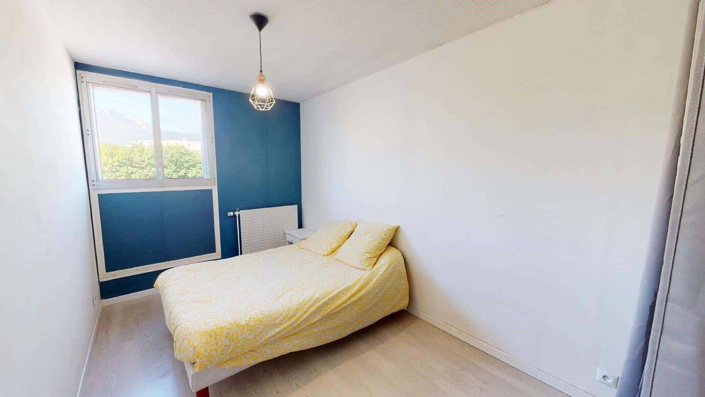 Appartement 1 pièce 15 m² · à Grenoble · 15 m² · 359 €/mois