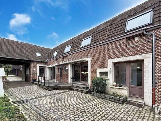 Maison à vendre 990 000 € 9 pièces 8 chambres 449 m² 1 600 m² de terrain Arbrisseau Ouest Wattignies 59139