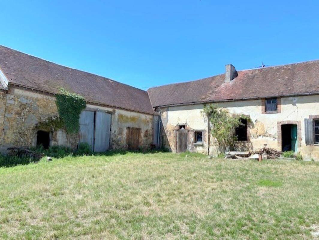 Maison 4 pièces 100 m² · à Cerisiers · 100 m² · 89 000 €