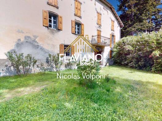 Maison à vendre 440 000 € 7 pièces 6 chambres 205 m² Jausiers 04850