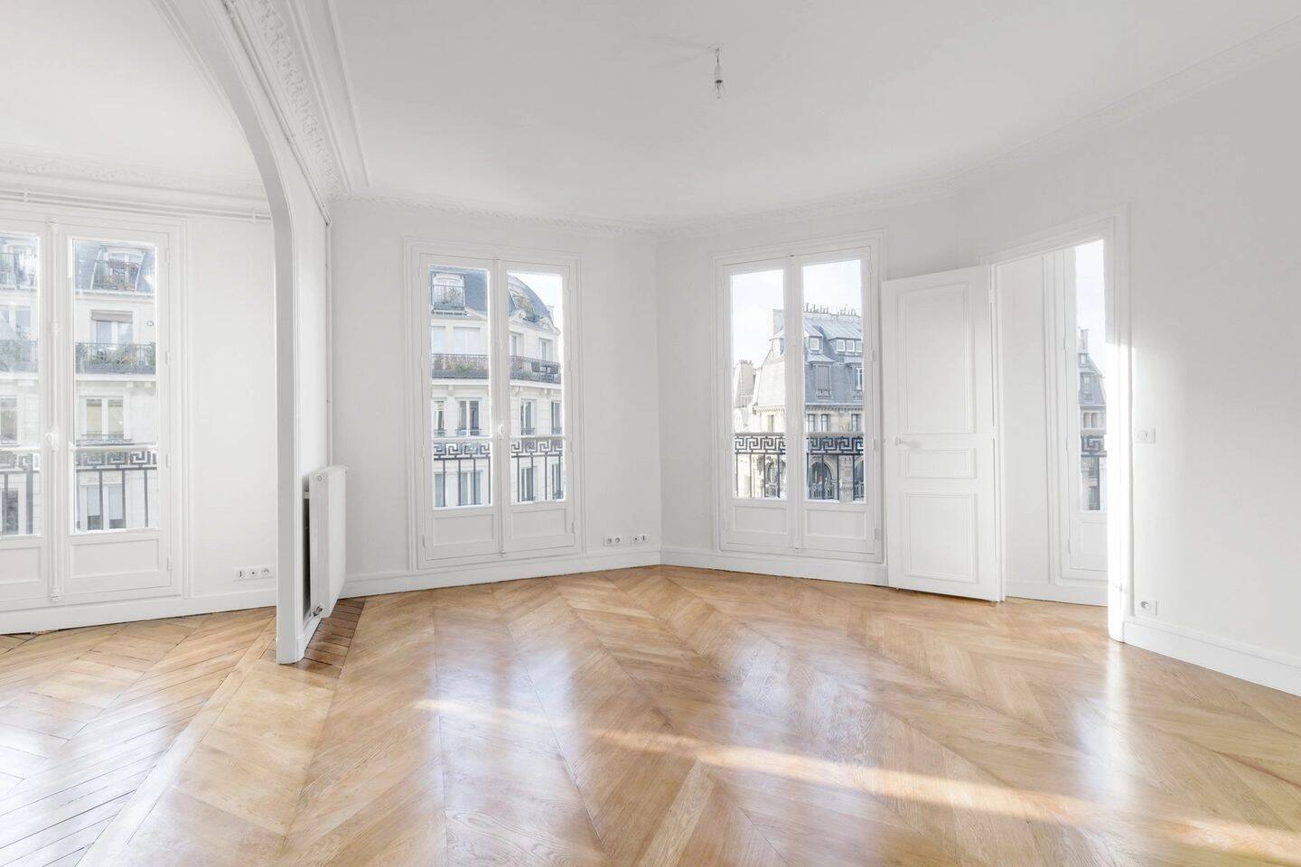 Appartement 4 pièces 70 m² · à Paris 2ème Arrondissement · 70 m² · 2 534 €