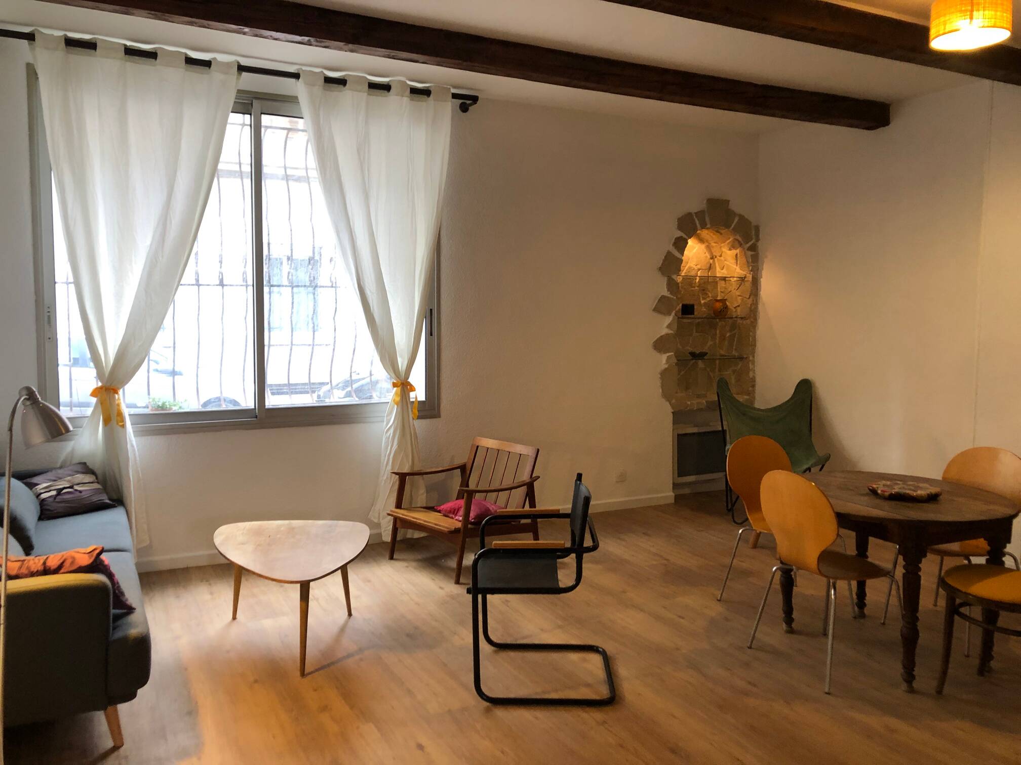Appartement 3 pièces 70 m² · à Marseille 7ème Arrondissement · 70 m² · 1 300 €