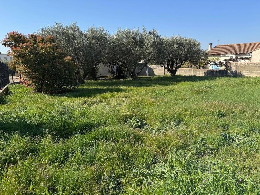 Terrain de 578 m² à Beaucaire - photo 2