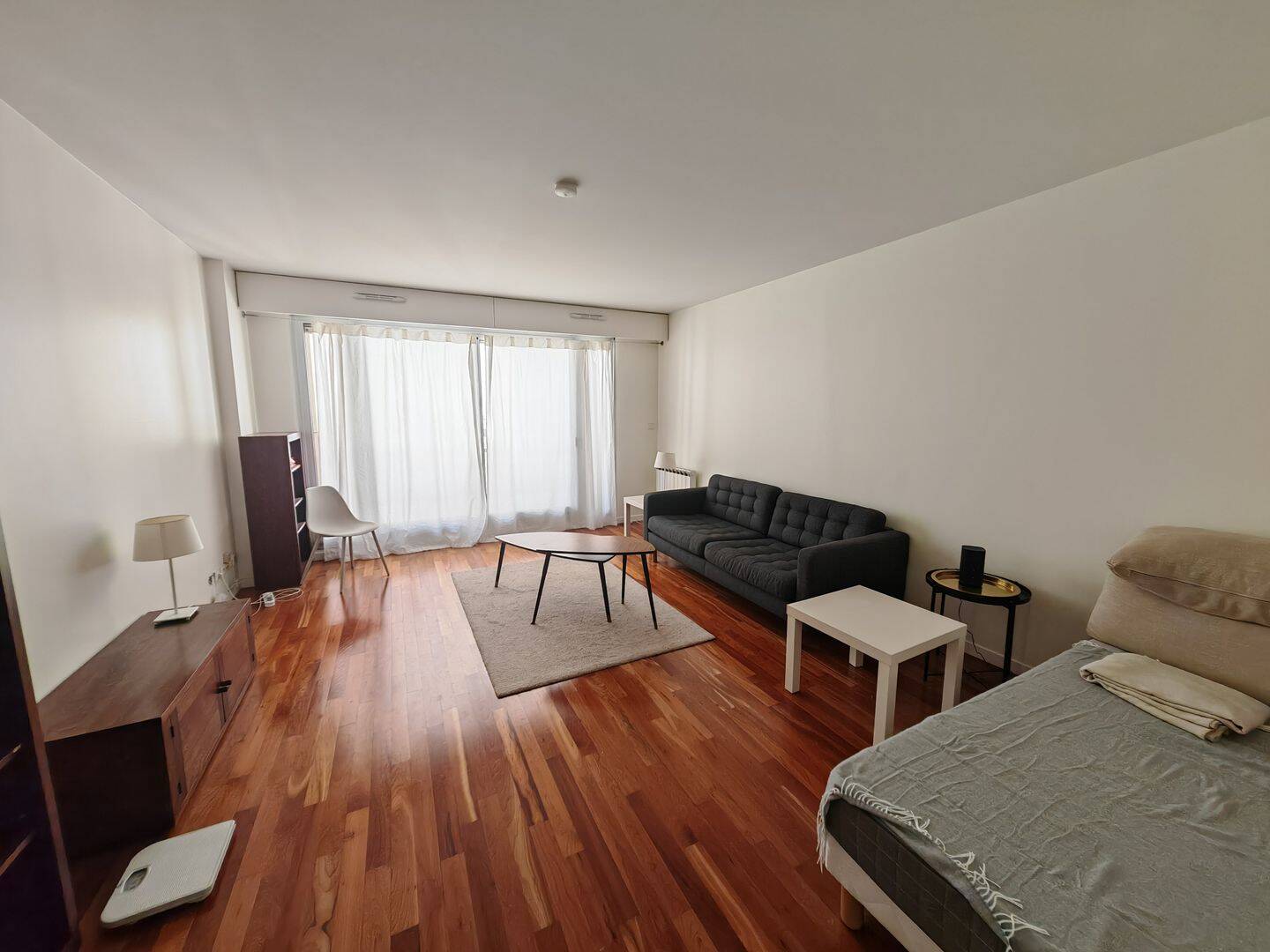 Appartement 3 pièces 82 m² · à Paris 14ème Arrondissement · 82 m² · 2 340 €
