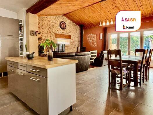 Maison à vendre 499 000 € 10 pièces 6 chambres 195 m² 3 240 m² de terrain Brissac 34190